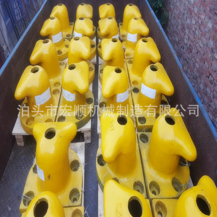 厂家生产码头靠岸防风铸铁铸钢系船柱1000350KN系船柱现货供应