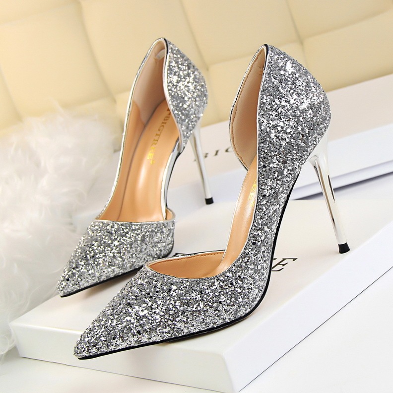 868-8 European and American Style Sexy Nightclub Slimming Women's Shoes with Thin Heels, Shallow Mouth, Pointed Toe, Side Cutouts, and Sequins