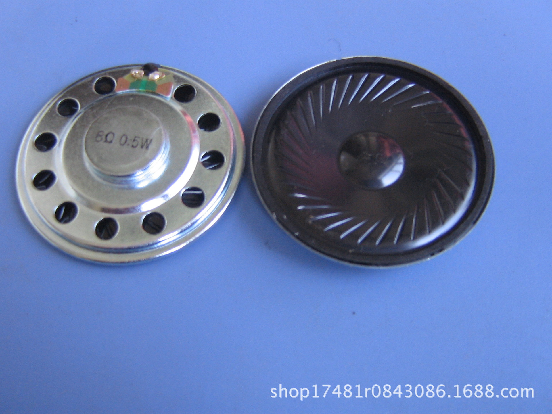 收音机喇叭玩具喇叭门铃喇叭抱枕7彩灯串音响发光熊灯串蓝牙机芯