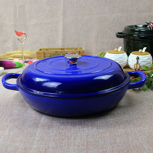 Wholesale and retail supply of cast iron pots, enameled pots, porcelain seafood pots, stewing pots, hot pots, and soup pots.