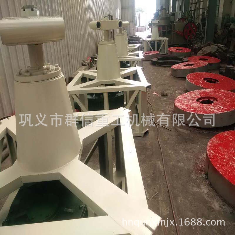金矿碾金机 碾金选金用1300碾金机球磨机群信