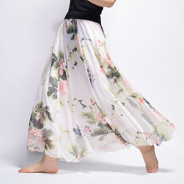 Autumn retro beach dress