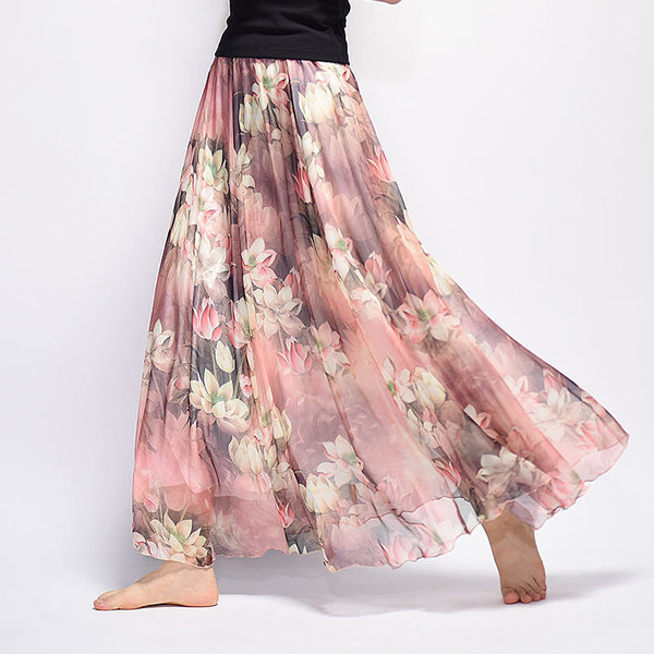 Autumn retro beach dress