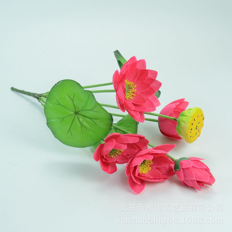 Fabricante de flores artificiales de pantalla de fotos Venta al por mayor de flores falsas baratas Sacrificio de flores de seda para Buda Loto falso 9 flores de loto artificiales