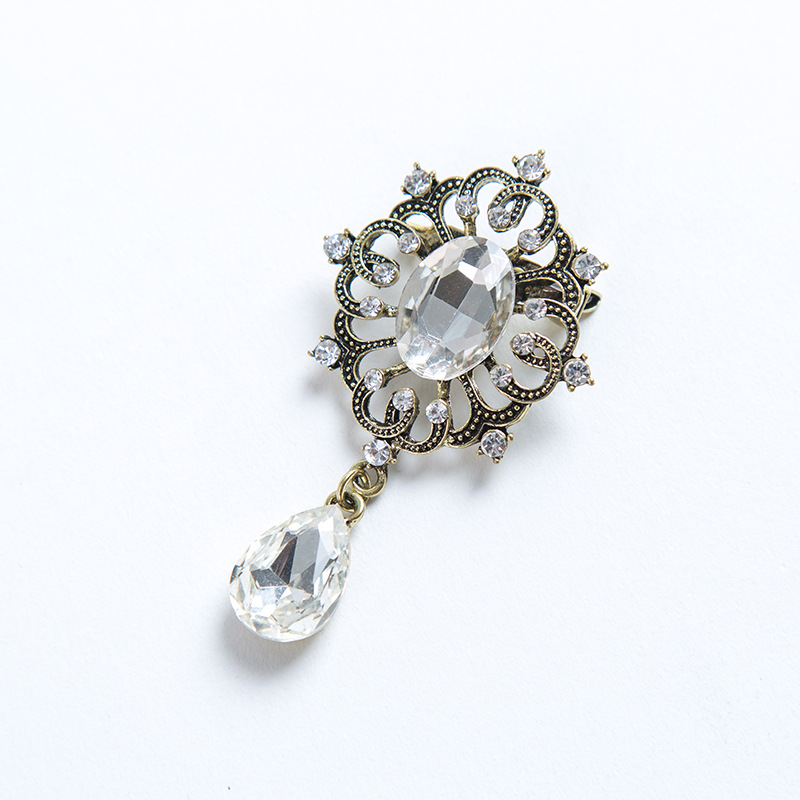 Crafted With Medieval Filigree, Baroque Enamel Florals, Heirloom Crystals And Art Deco Lines. A Thoughtful, Elegant Keepsake For Birthdays, Anniversar_voghion.com