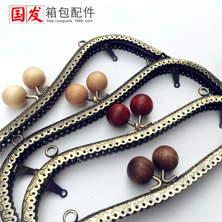 Sin stock, para hacer: 20,5 cm de flores de dragón y féncio en forma de M madera de oro 20 mm madera sólida 0407 - GT