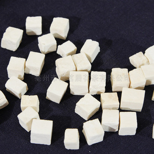 Wholesale Poria Ding is mainly engaged in the new goods center Ding 500 grams of white Poria powder Yunling large amount of Youzhong Pharmaceutical Material Poria 4