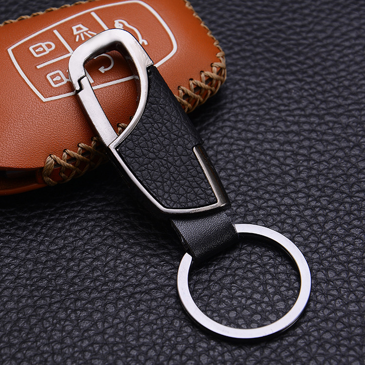 Factory Direct Sales Creative Imitation Leather Keychain Men's Creative Gift Keychain Pendant Metal Car Keychain
