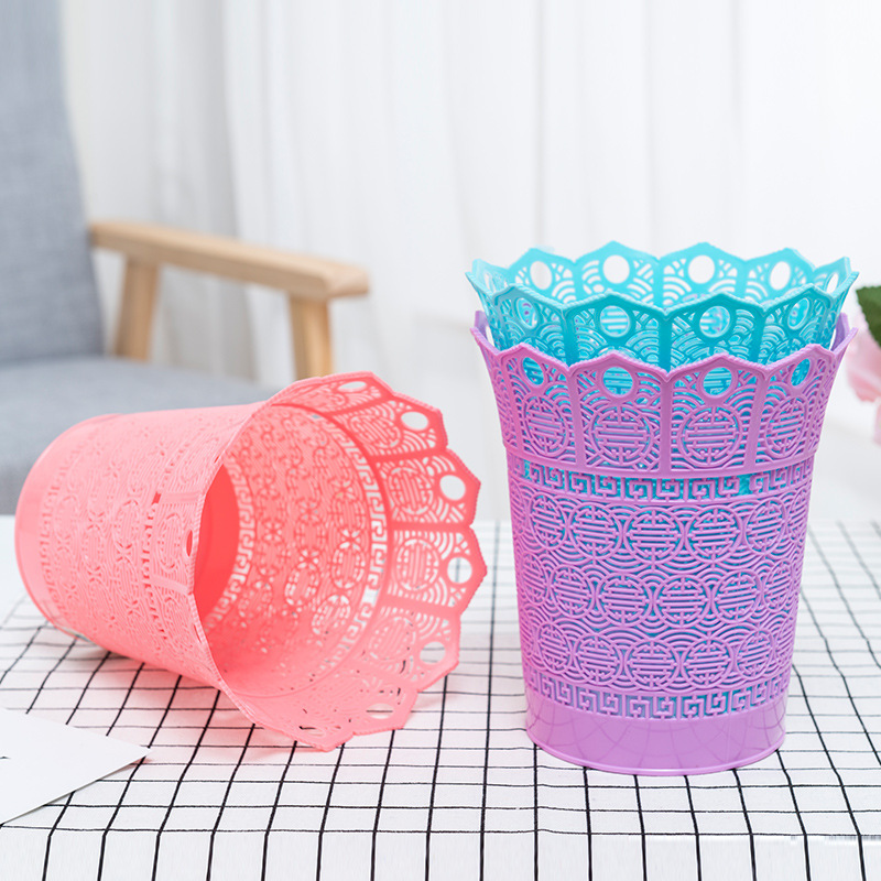 Desktop Mini Trash Bin Crown-Shaped Copper Coin-Shaped Pencil Holder 126326 Household Office Trash Mini Paper Basket Desktop Mini Trash Bin Crown-Shaped Copper Coin-Shaped Pencil Holder 126326 Household Office Trash Mini Paper Basket