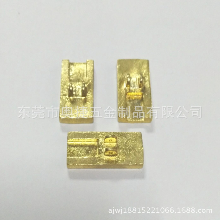 厂家铸造精密铜件 黄铜铸造翻砂配件 黄铜铸造小饰品件