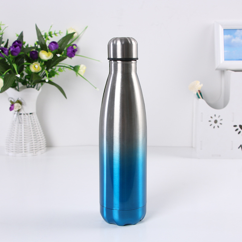 Creativo termo taza 304 de aislamiento de acero inoxidable botella de agua fría botella de Cake color degradado taza de aislamiento regalo al por mayor