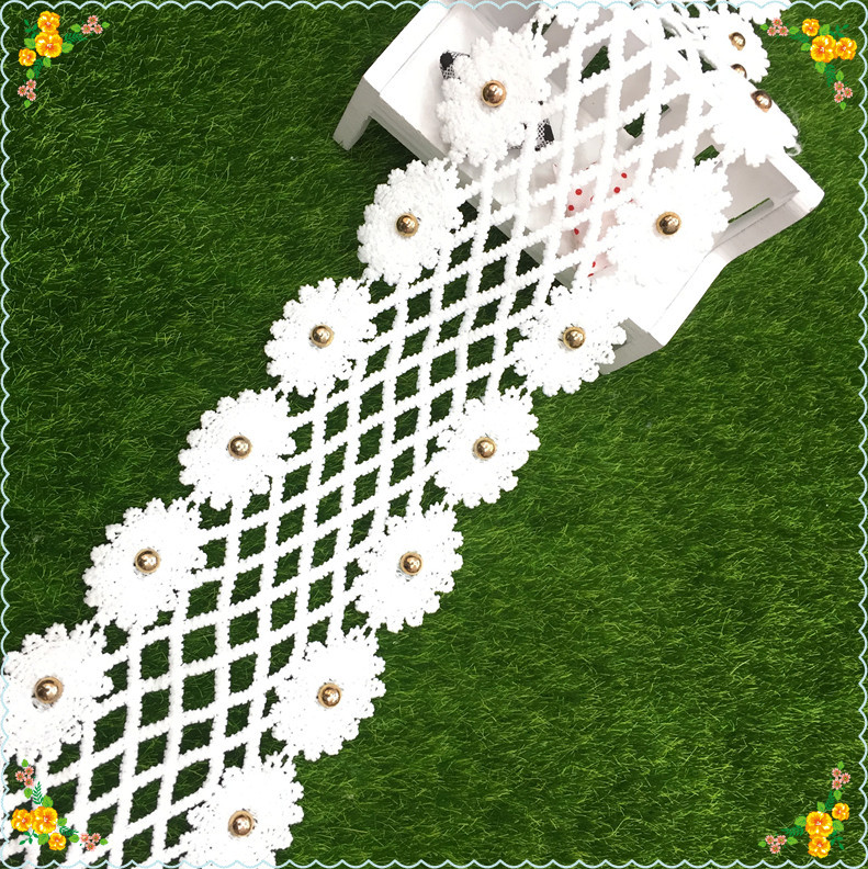 厂家直销 牛奶丝裙摆婚纱领花花边 蕾丝水溶刺绣花边 现货供应