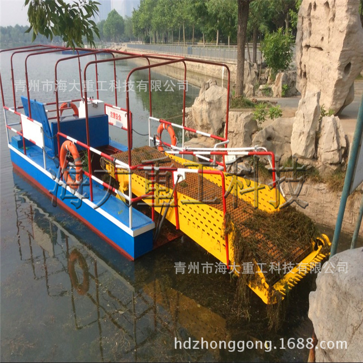 小型除草船河道景区码头打捞船水下割草船清除水上杂草设备保洁船