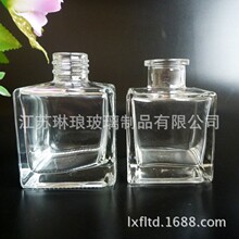 200毫升高白料玻璃香薰瓶低价批发丝口方形香薰瓶塞口香薰玻璃瓶
