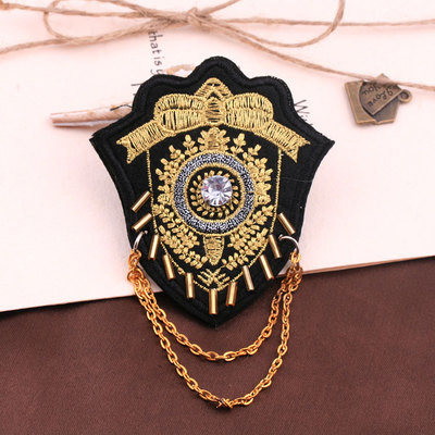 韓国版新型ファッション韓国男女学院風流蘇肩章スーツブローチバッジ勲章アクセサリー卸売り