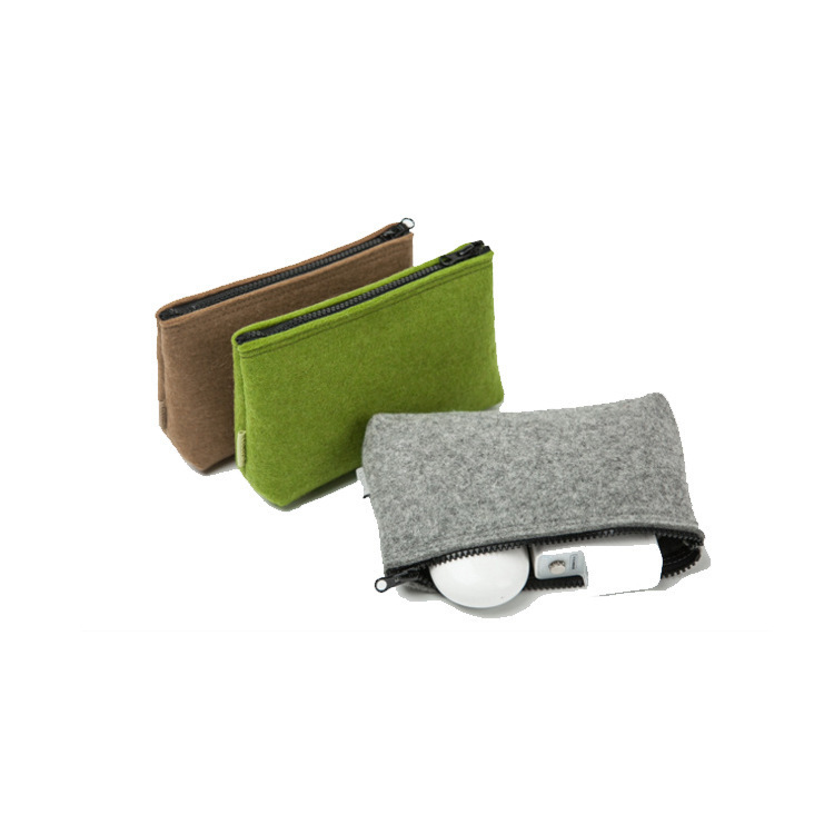 厂家供应 欧美风范毛毡电源包 批发时尚电源收纳包 可印logo