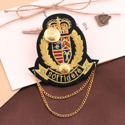 韓国版新型ファッション韓国男女学院風流蘇肩章スーツブローチバッジ勲章アクセサリー卸売り