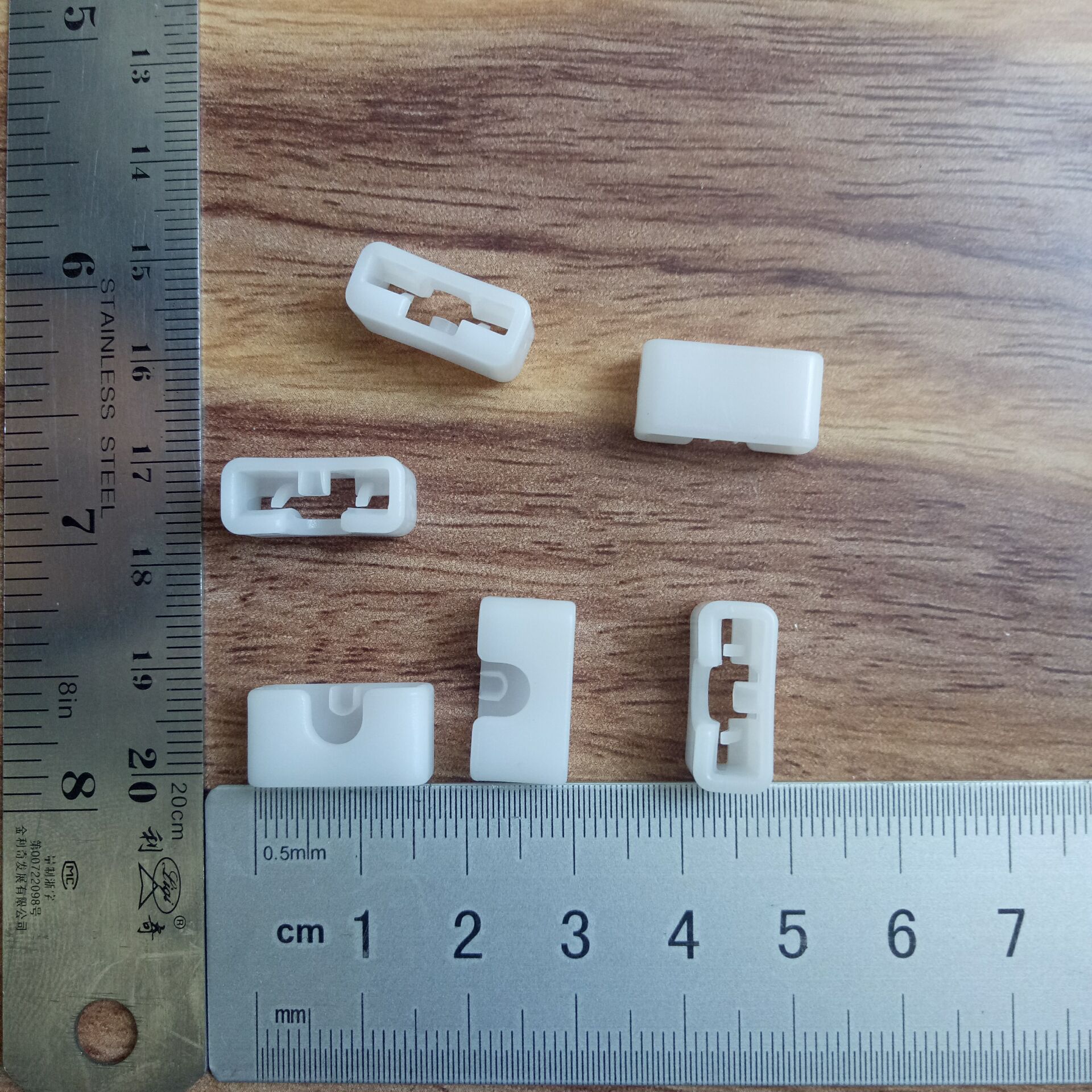 （工厂旗舰店)厂家直销质量保证硅胶手环识别带卡扣