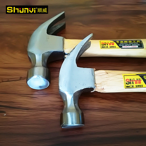 Manufacturer wholesale wooden handle claw hammer 0.25kg/0.5kg/0.75kg woodworking claw hammer construction nail hammer