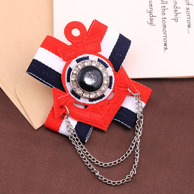 韓国版新型ファッション韓国男女学院風流蘇肩章スーツブローチバッジ勲章アクセサリー卸売り