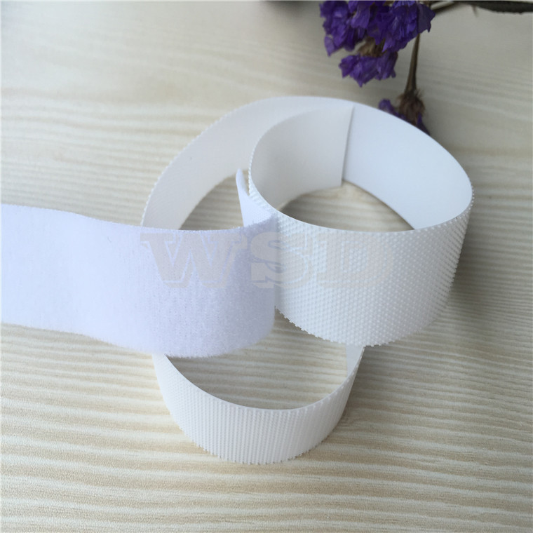 供应射出勾环保  塑料射出勾  婴儿魔术贴射出勾 可背面上胶