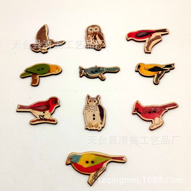 Tronco pintado de bricolaje diez tipos de botones mixtos de búho pintados de madera 100 botones de búho uno