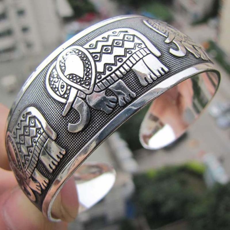 Ancient Silver Elephant Bracelet Miao Silver Hidden Silver Jewelry Wholesale Elephant Carved Women's Wide Bracelet Opening Bracelet