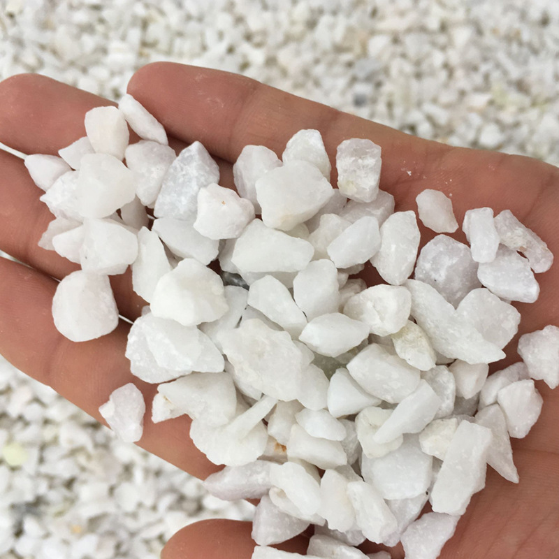 厂家供应水磨石 辽宁鞍山岫岩偏岭专业水磨石草坪用水磨石