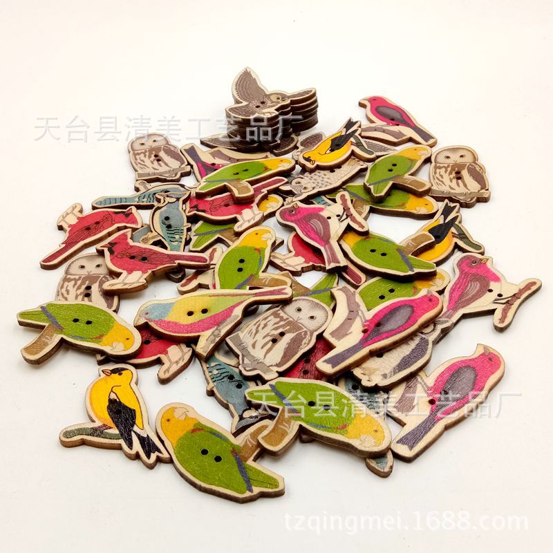 Tronco pintado de bricolaje diez tipos de botones mixtos de búho pintados de madera 100 botones de búho uno
