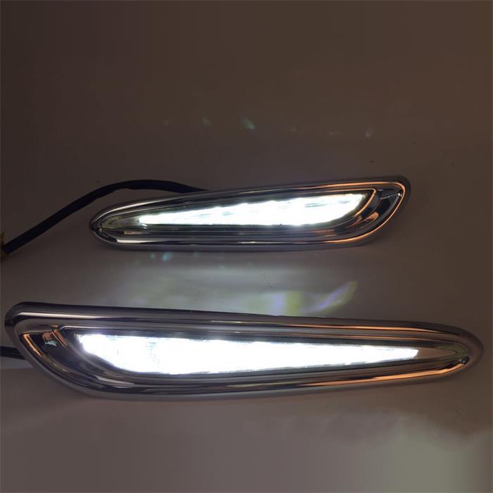 Adecuado para Mazda Star Racing sin marco luz de giro caballo de tres estrellas carreras de luz diurna caballo de tres estrellas de carreras