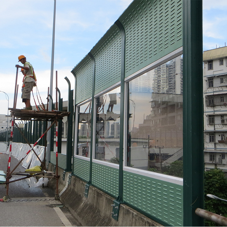 厂家批发金属百叶孔吸音屏 高速公路采光隔音墙 高铁铝合金声屏障