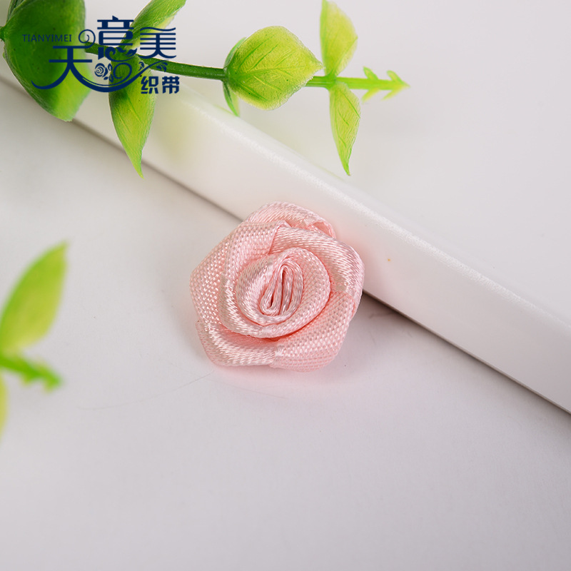 Cinta de satén rojo revés Rosa accesorios textiles diy2cm cinta hecha a mano arco apretado flor