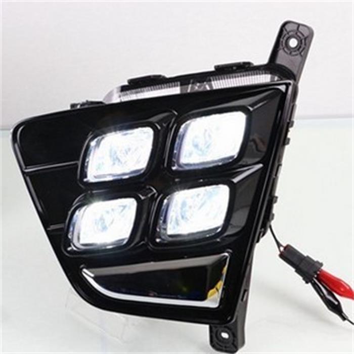 Adecuado para Hyundai IX25 Luz de marcha diurna de cuatro ojos Luz de marcha diurna ix25
