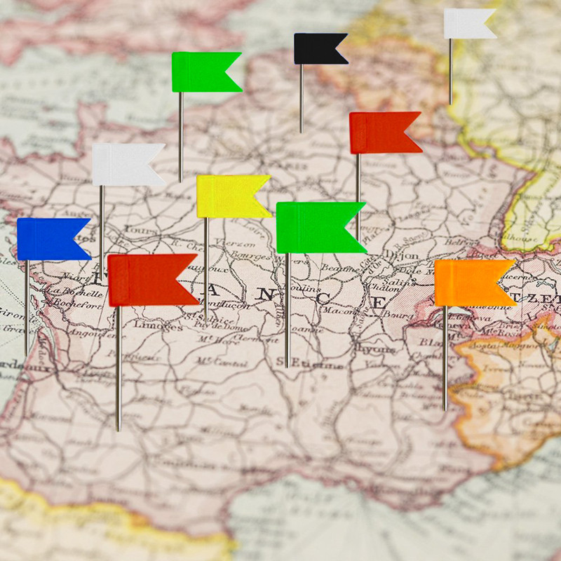 Uñas en forma de I Uñas de Bandera Roja de 8 colores