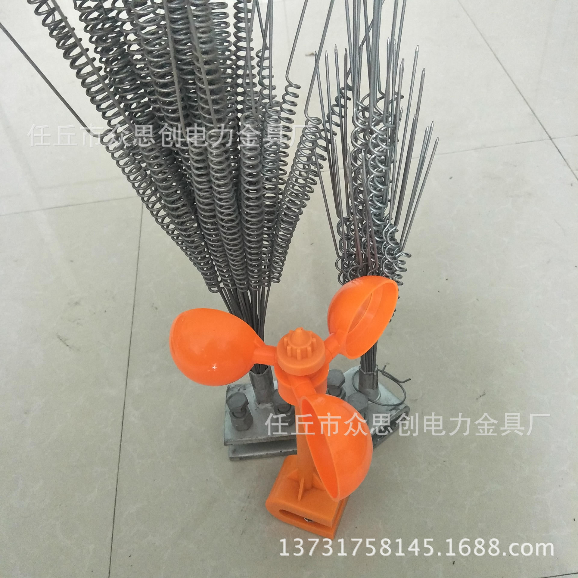 厂家直销驱鸟器防鸟刺驱鸟器反光驱鸟器大小号果园农田超声波驱鸟