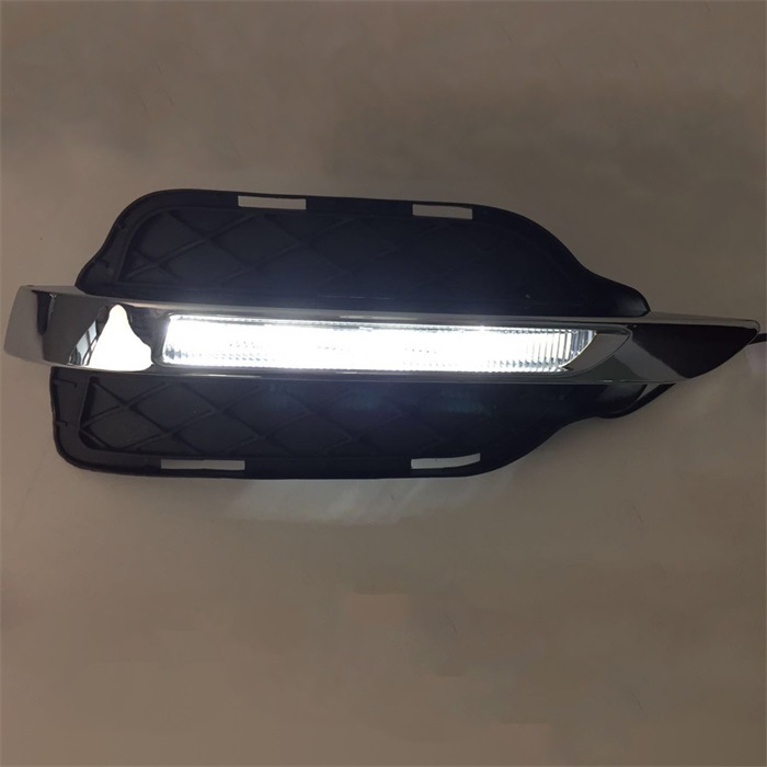 Aplicable a 13-16 Mercedes-Benz W204 luz diurna GLK300 GLK350 Modificación de luz diurna