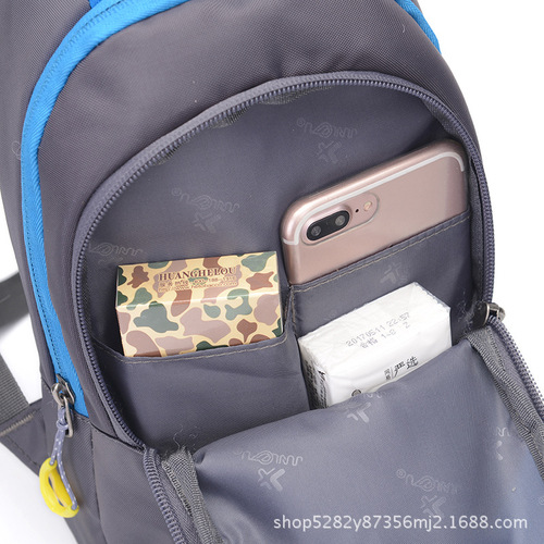 Outdoor leisure sports men's chest bag multi-functional shoulder crossbody bag travel waterproof nylon chest bag waist bag