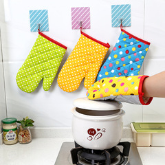 A2506 Thickened Insulated Baking Gloves for Microwave Ovens, Creative Kitchen Resistant to High Temperature and Hot Hands