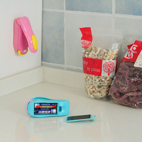 T candy portable mini sealing machine snack plastic bag sealing machine travel hand pressure heat sealing machine