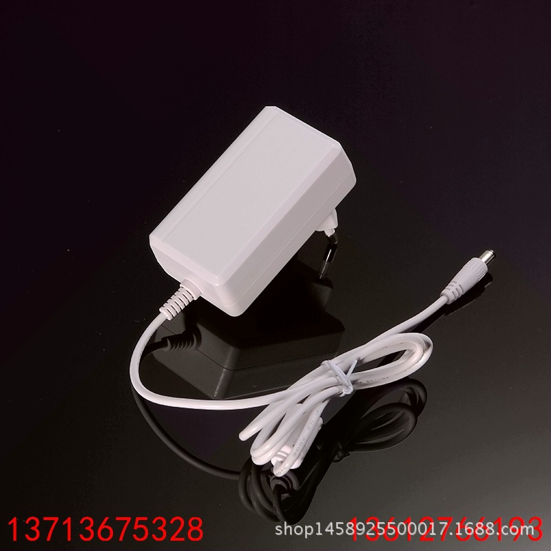 现货12V2A欧规CE认证电源适配器 软灯条开关电源
