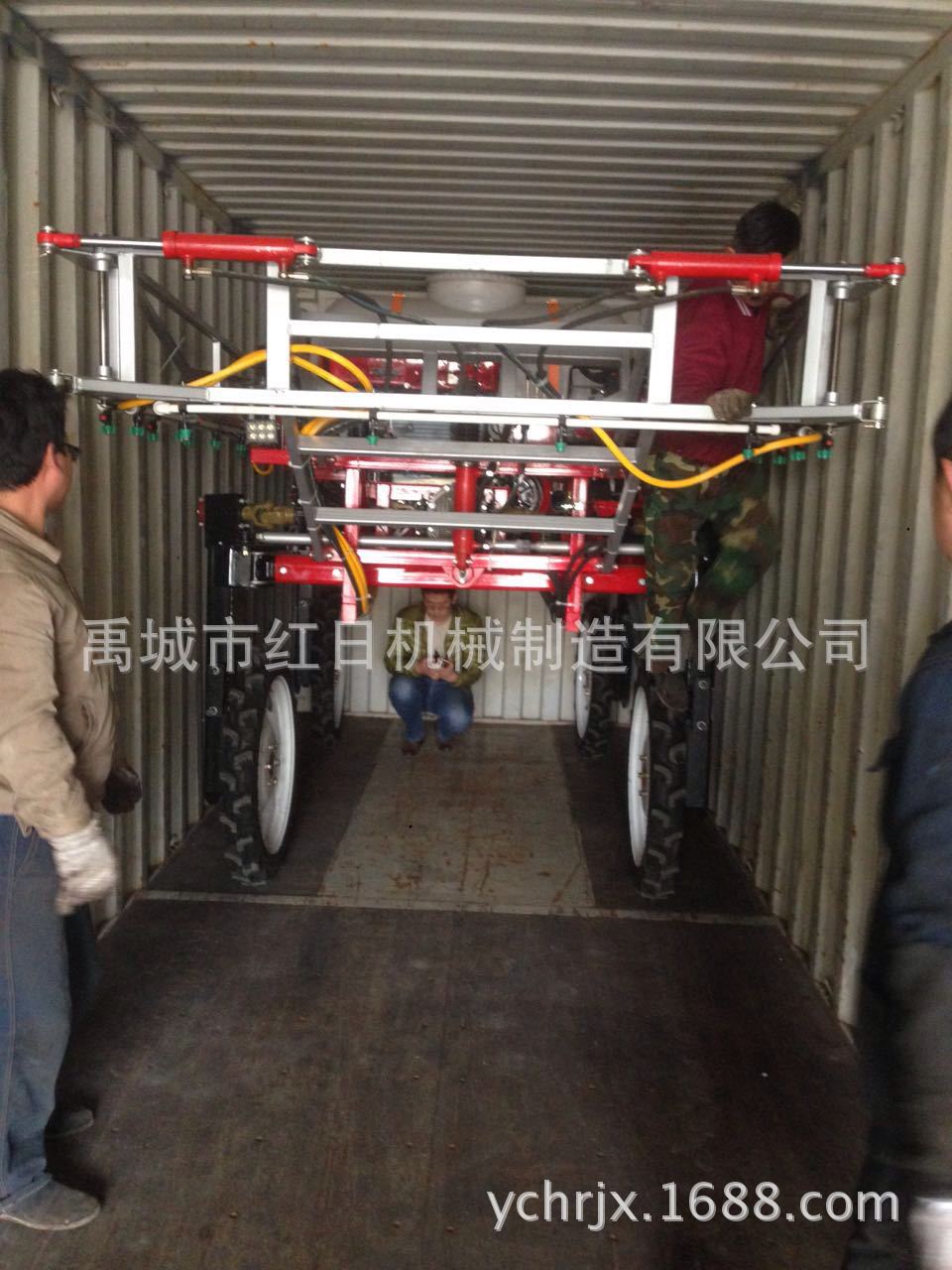 棉花吊喷喷雾器   自走式喷雾器   四轮喷雾器  农用喷药机