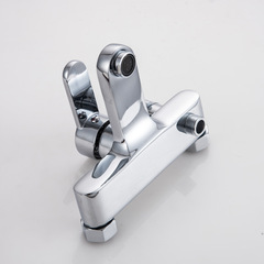 Copper triple bathtub faucet side-opening triple mixing faucet concealed shower shower mixing valve copper Mingjia triple