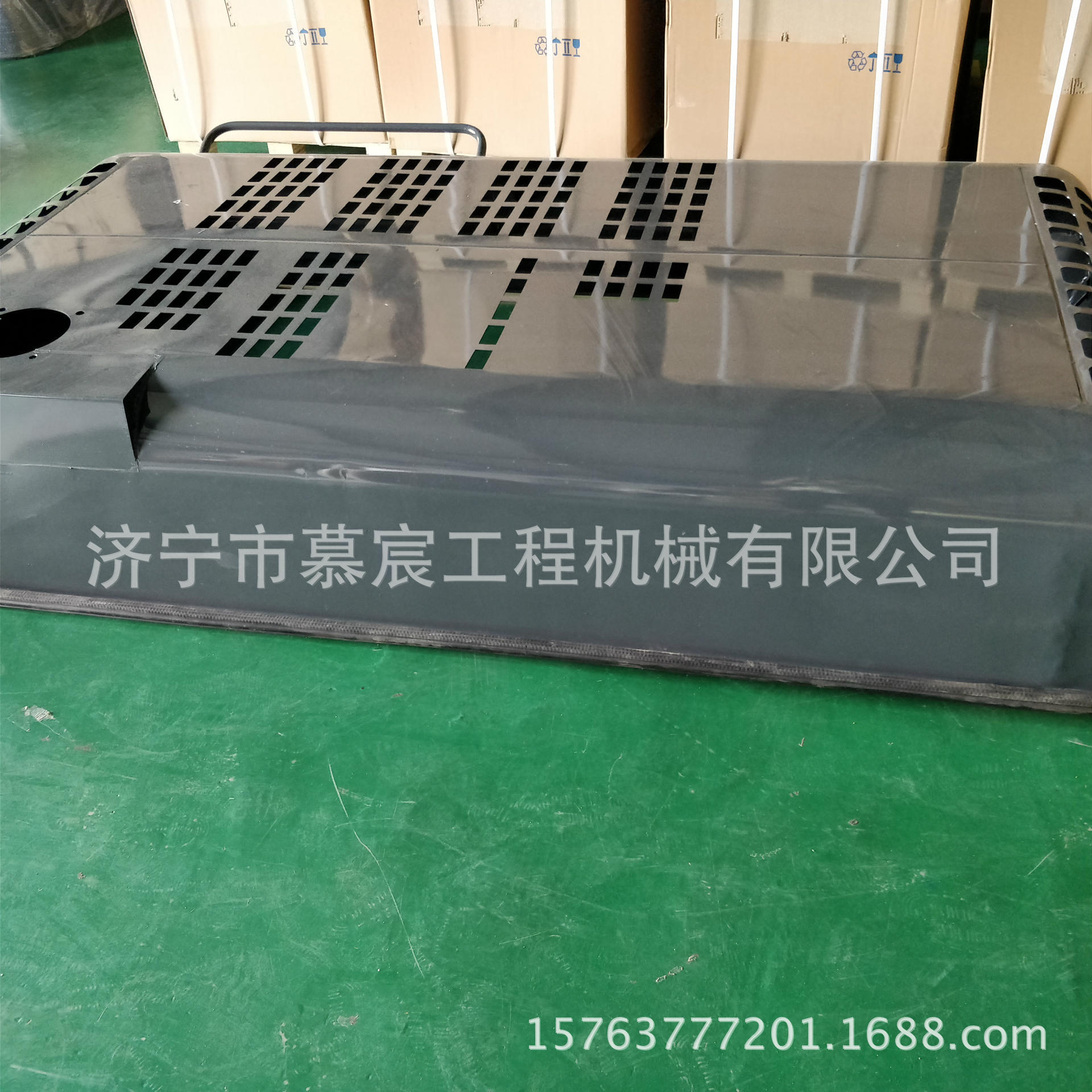 厂家供应pc360发动机罩 水箱门 优质全车配件 批发零售 济宁慕宸