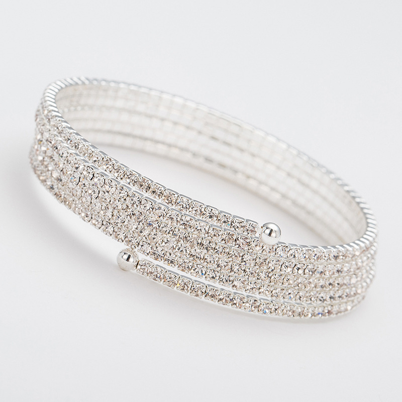 Steel Wire Elastic Fashion Bracelet for Women, Simple Rhinestone Bracelet, Japanese and Korean Accessories, Multiple Rows Available, Manufacturer Wholesale B152