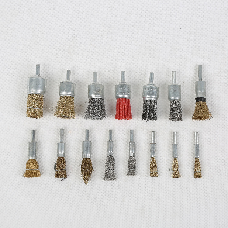 厂家批发打磨除锈钢丝刷不锈钢丝笔刷带柄钢丝刷黑钢丝刷一件代发