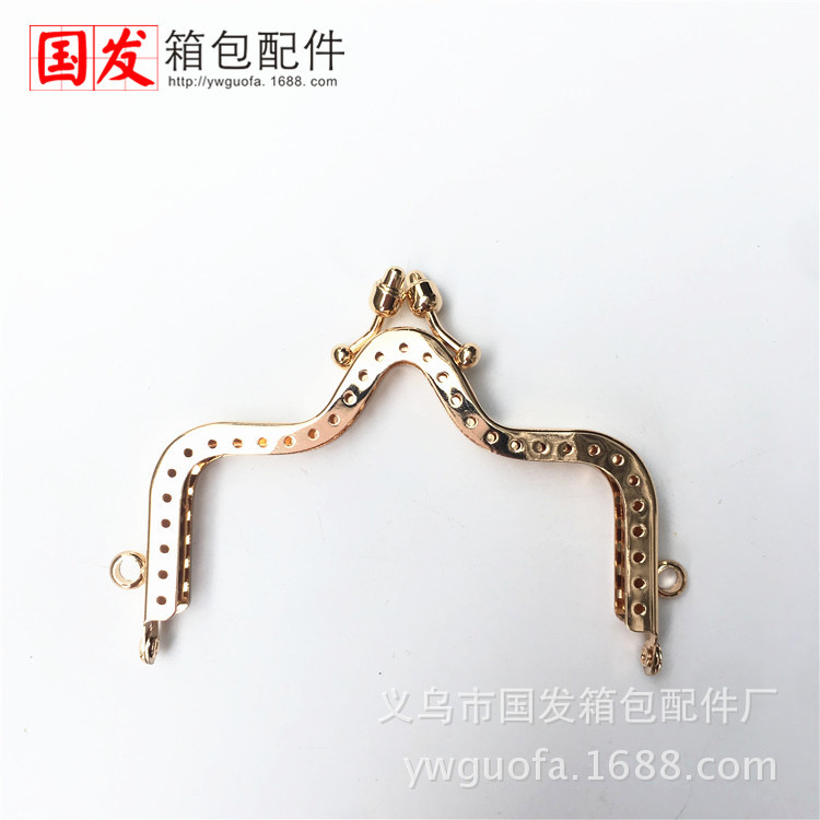 20% de descuento en el precio especial: 10cm estrella capullo boca cabeza boca oro en forma especial bolsa de oro al por mayor Yamagata boca oro