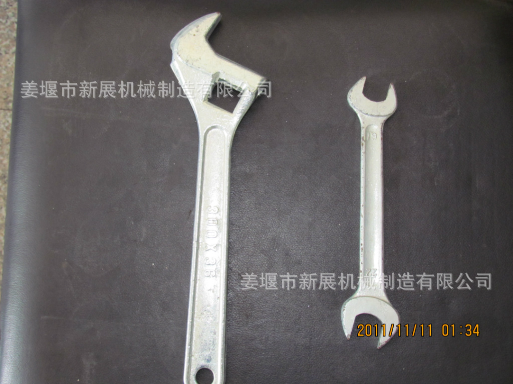 长期供应金属手动工具双头扭力扳手工具