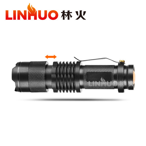 Manufacturer wholesale Q5 dimmable mini high-power flashlight SK68 two-in-one power portable retractable zoom flashlight