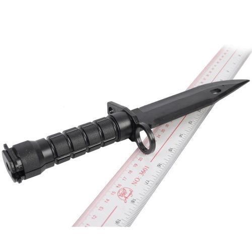 Entrenamiento táctico M9 modelo de plástico cuchillo blando de goma COSPLAY accesorios de equipo fanático militar cuchillo de juguete decorativo