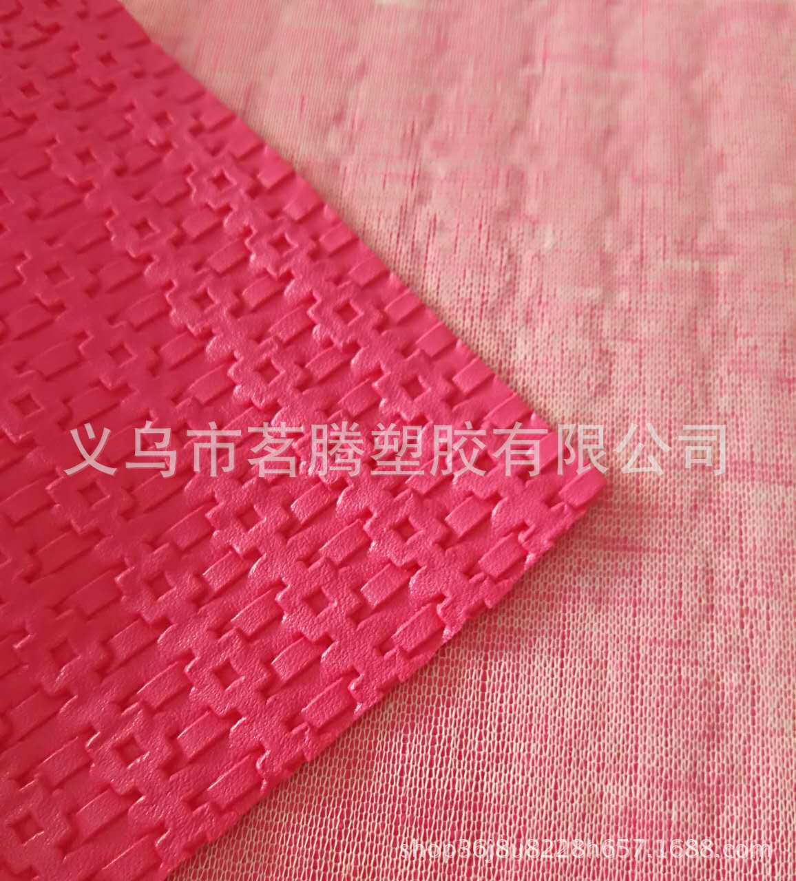 热销经典小方鼎编织纹 高端带珠光金属色面料pvc皮革面料批发